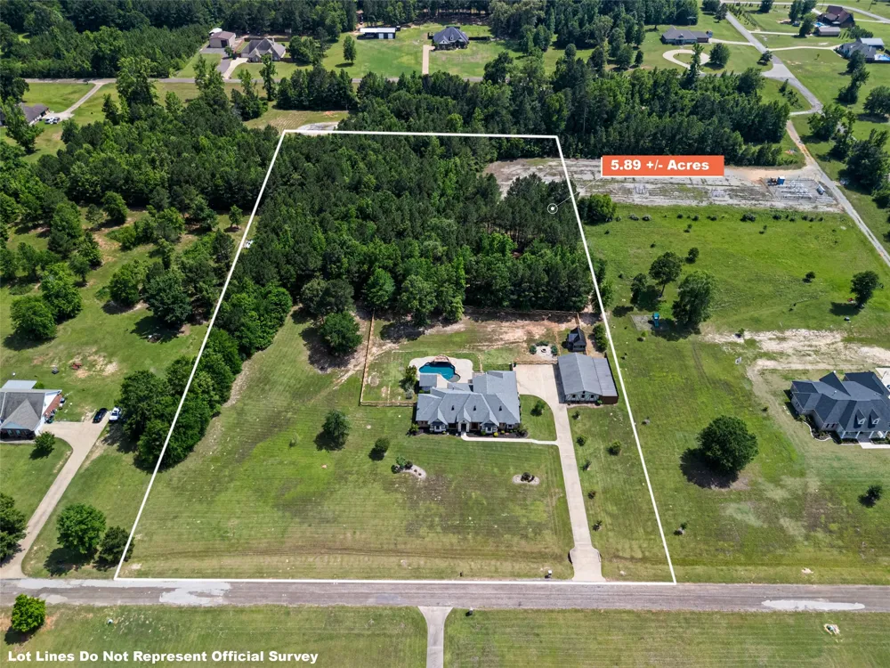 145 Deerfield Road Longview, TX 75605