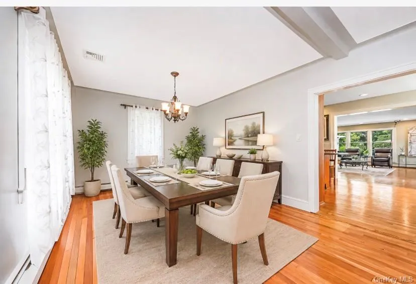 83 Village Line Road Babylon, NY 11702