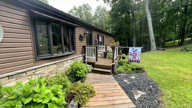 231 Traverse Road Other, PA 18328