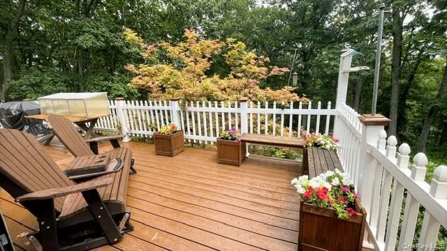 231 Traverse Road Other, PA 18328