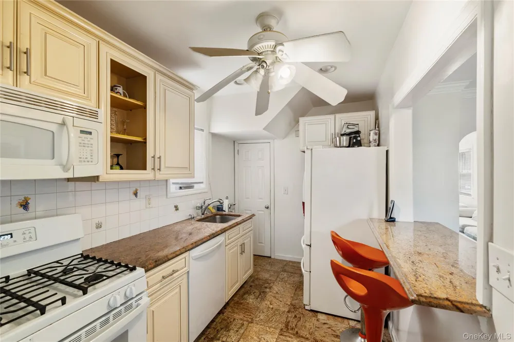 124-34 135th Place South Ozone Park, NY 11420