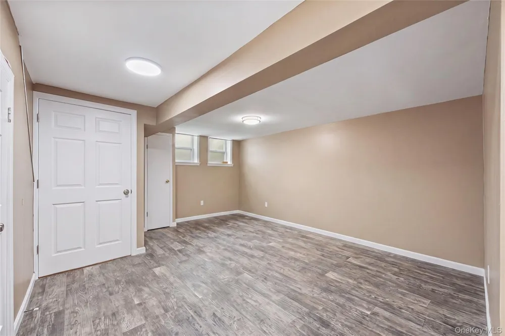 3243 Corsa Avenue Bronx, NY 10469