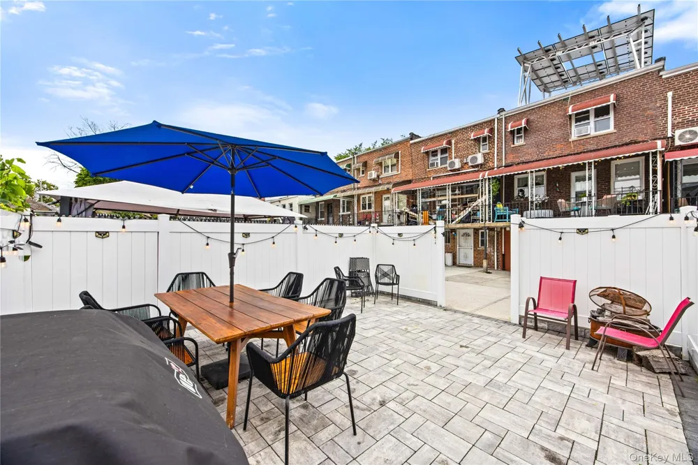 3243 Corsa Avenue Bronx, NY 10469