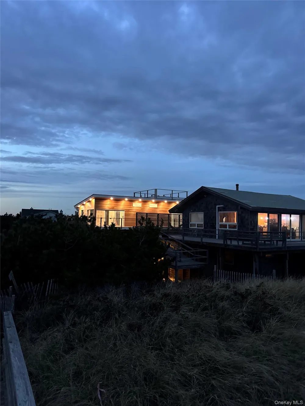 65 Island Walk Lonelyville, NY 11706