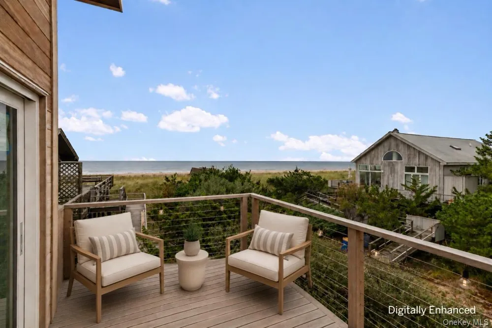 65 Island Walk Lonelyville, NY 11706