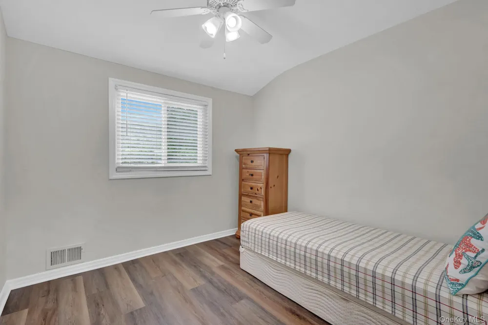 727 Peter Paul Drive West Islip, NY 11795