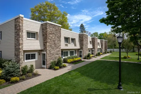 1314 Smithtown Avenue #42