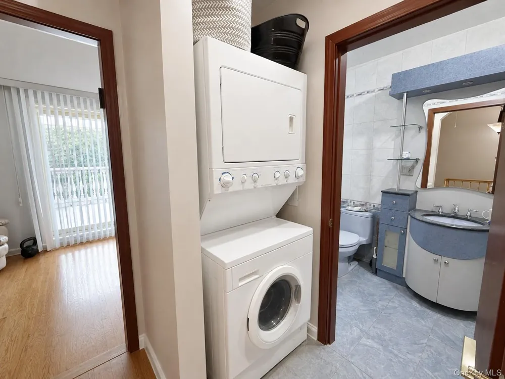 822 Dean Avenue Bronx, NY 10465