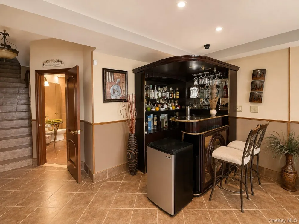 822 Dean Avenue Bronx, NY 10465