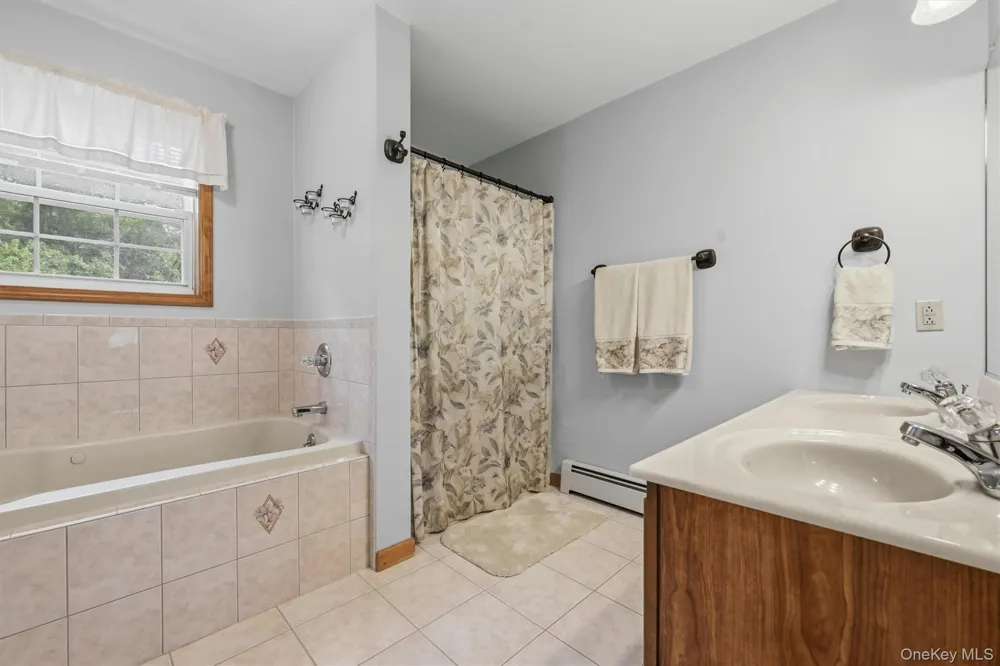 3 Garnett Hill Road Chester, NY 10918