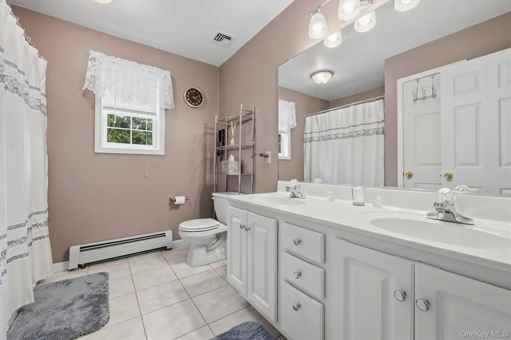 3 Garnett Hill Road Chester, NY 10918