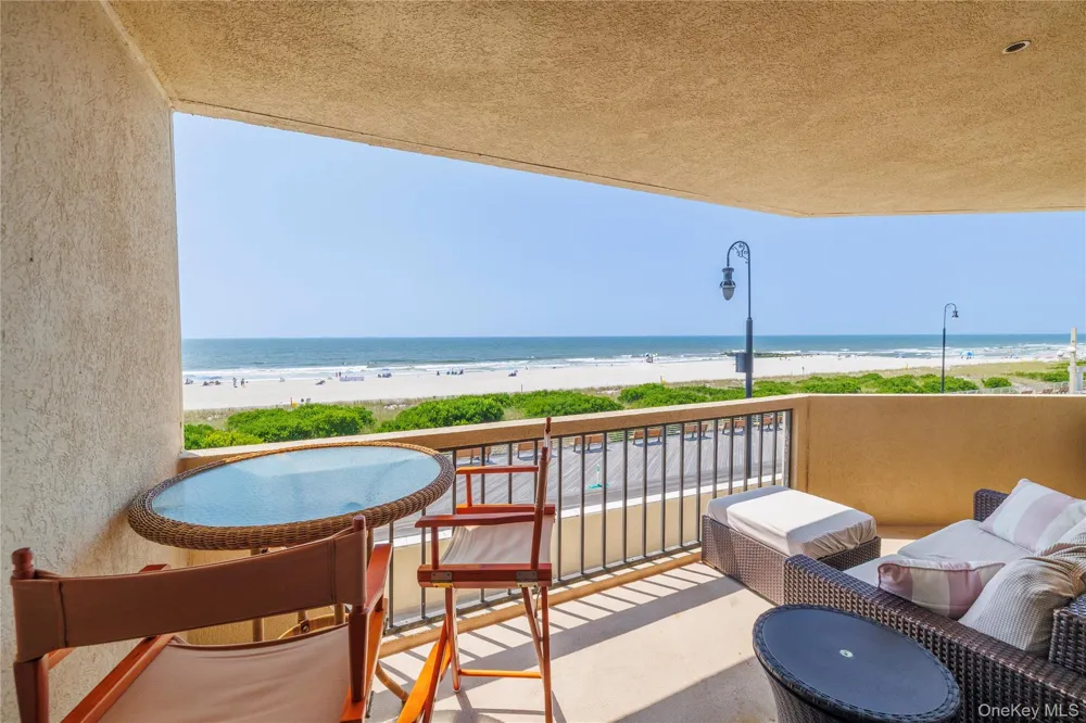 360 Shore Road #3E Long Beach, NY 11561