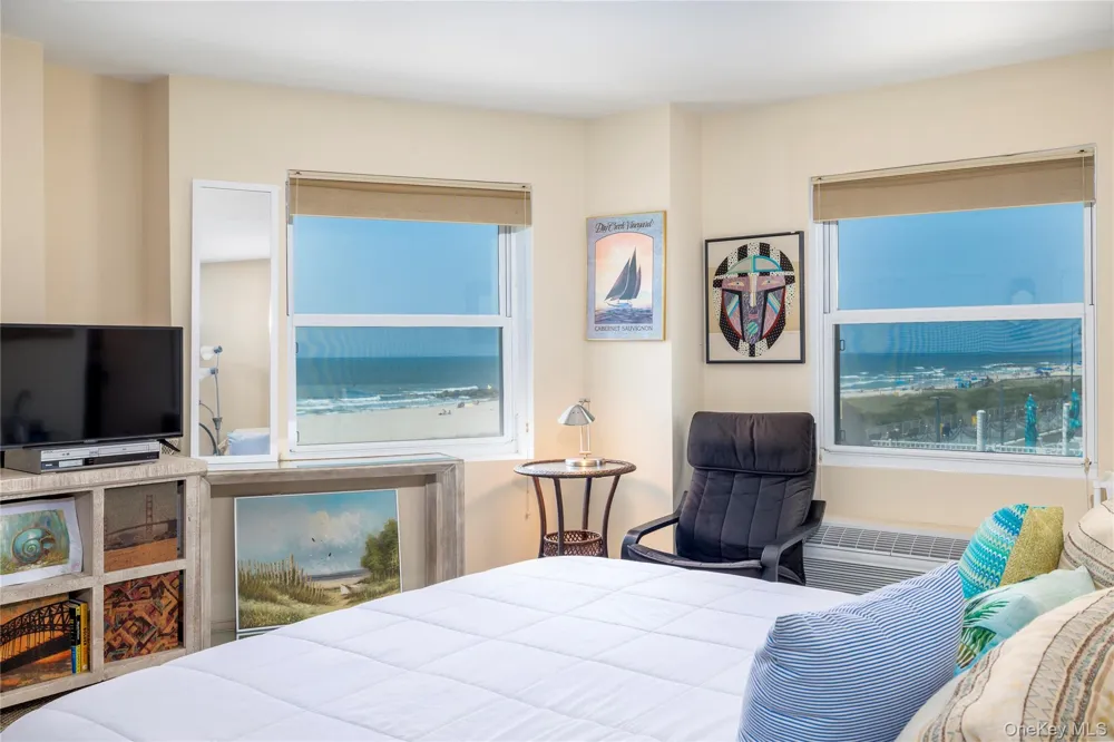 360 Shore Road #3E Long Beach, NY 11561