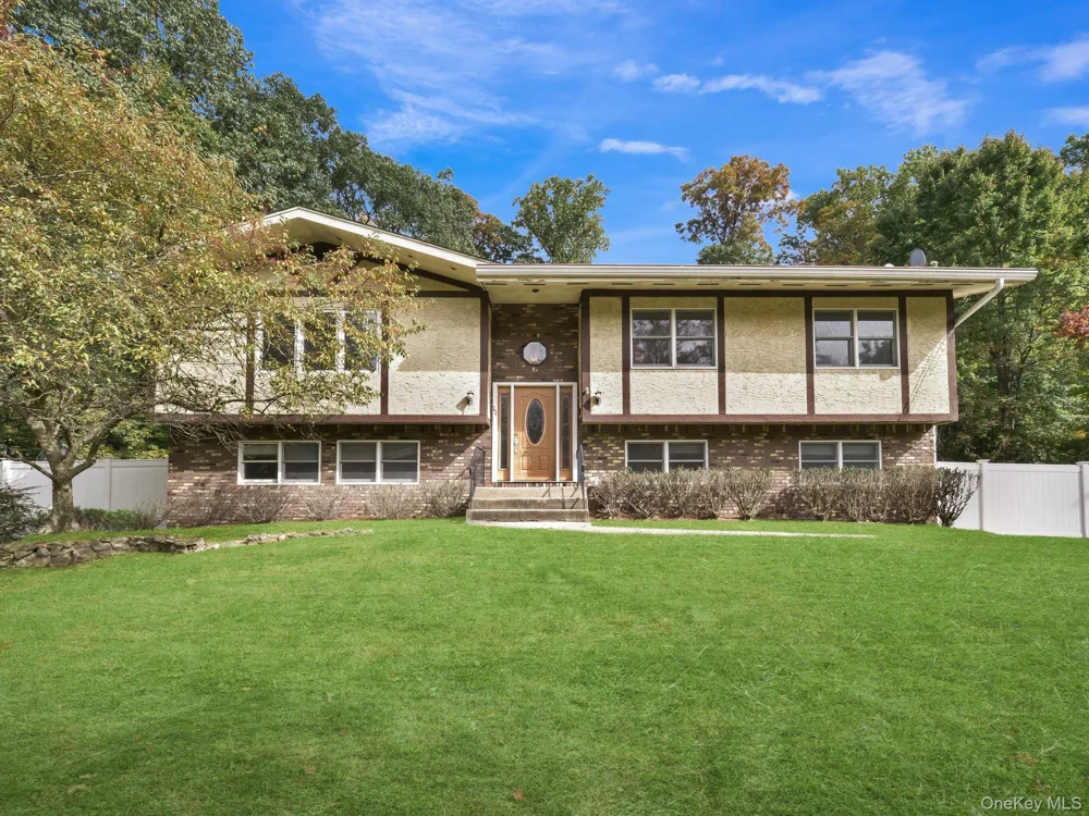 22 Lorna Lane Airmont, NY 10952