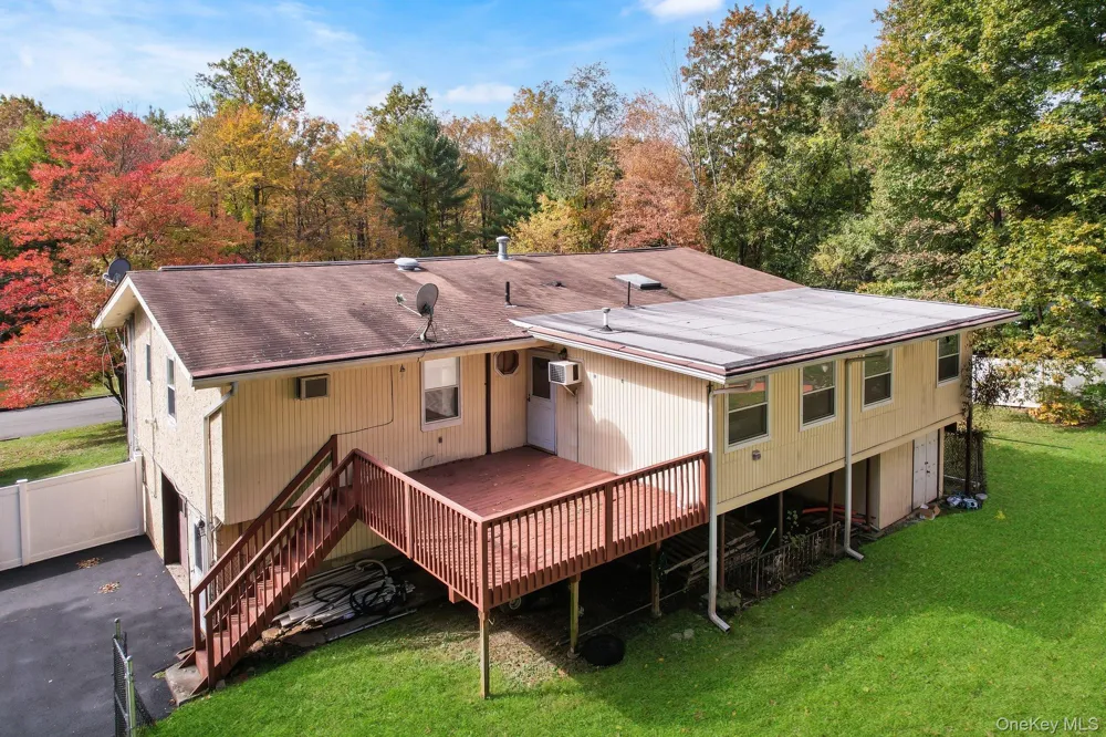 22 Lorna Lane Airmont, NY 10952