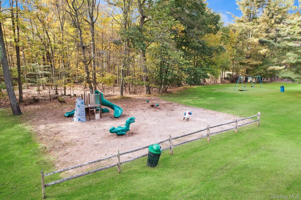 22 Lorna Lane Airmont, NY 10952