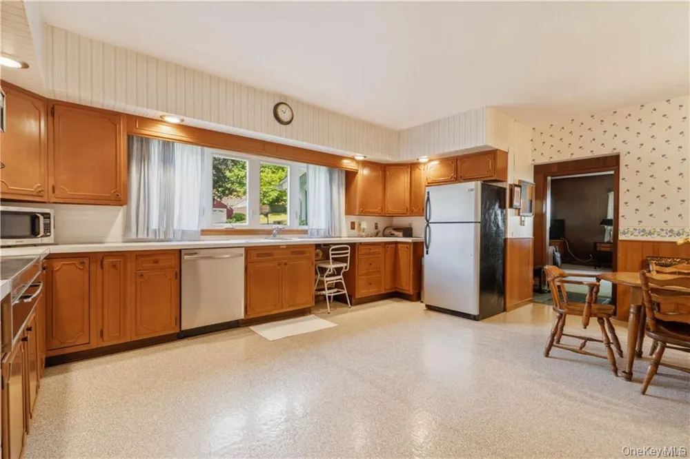 814 W German Street Other, NY 13350