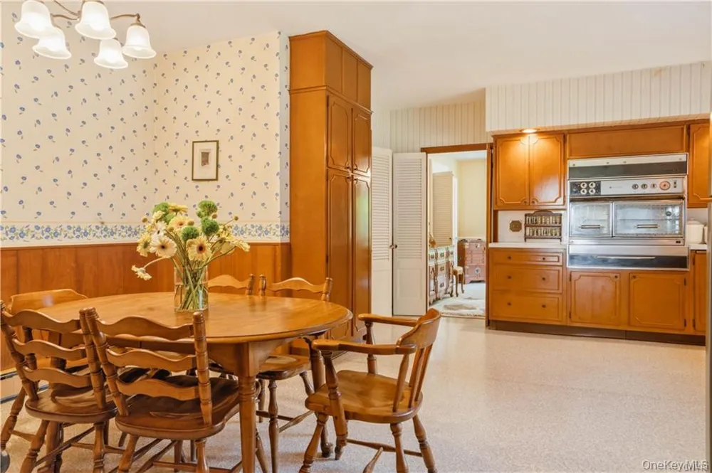 814 W German Street Other, NY 13350