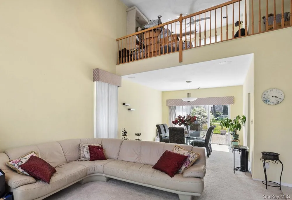 160 Windwatch Drive Hauppauge, NY 11788