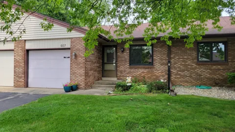607 Gardenview Drive SW #131