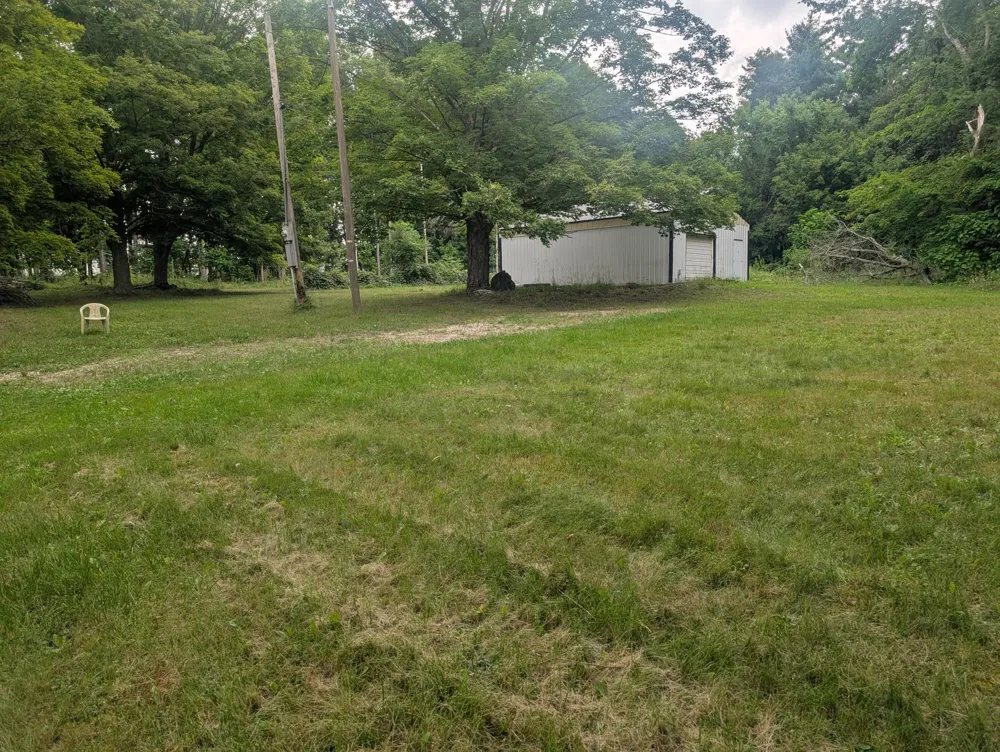 215 S Monroe Street Bloomingdale, MI 49026