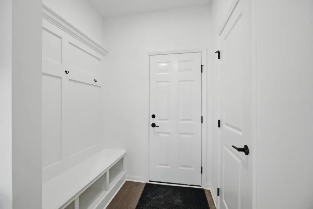5574 E Spaniel Drive Ann Arbor, MI 48108