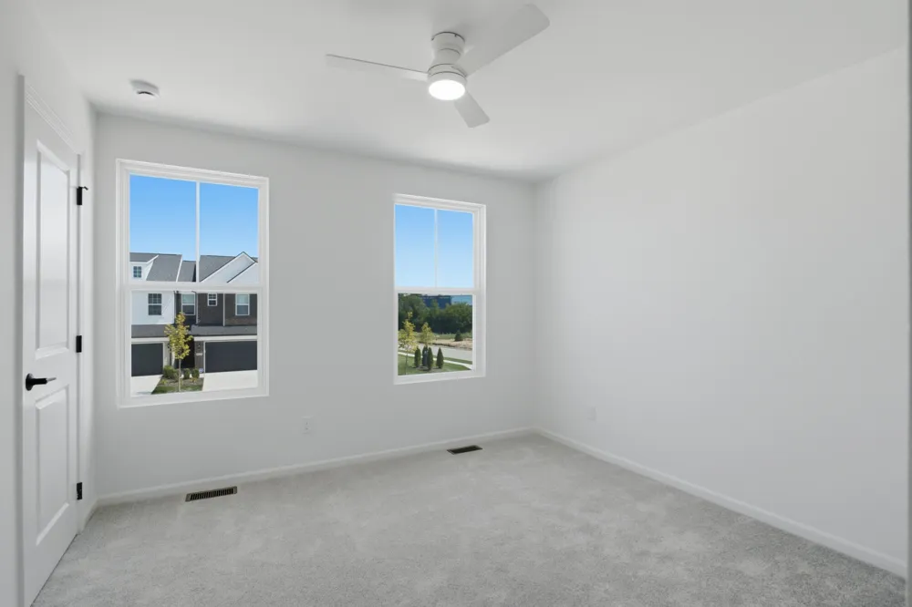 5574 E Spaniel Drive Ann Arbor, MI 48108