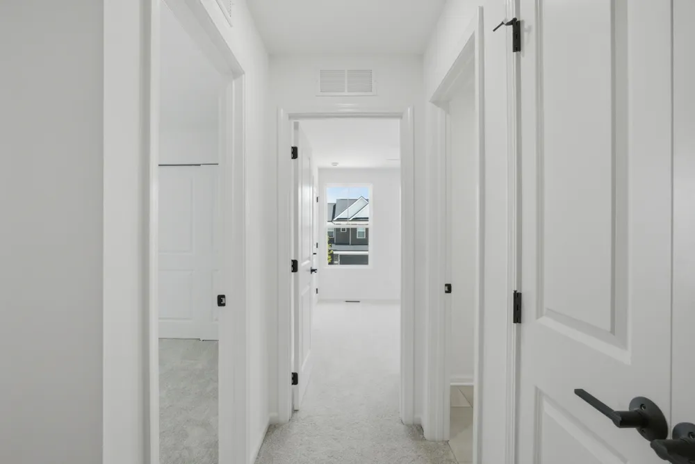 5574 E Spaniel Drive Ann Arbor, MI 48108