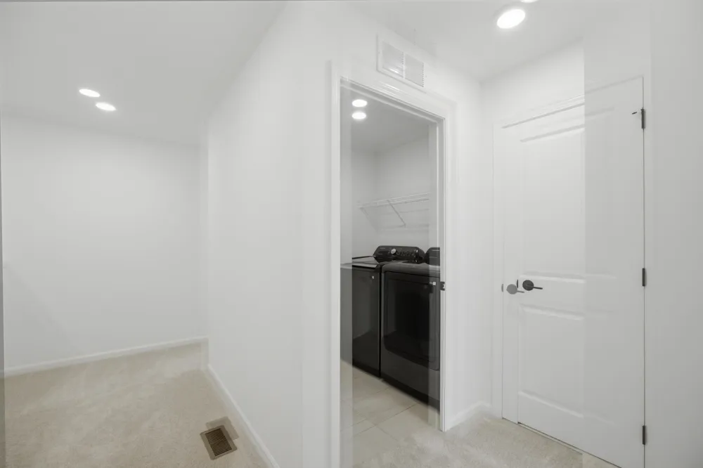 5574 E Spaniel Drive Ann Arbor, MI 48108