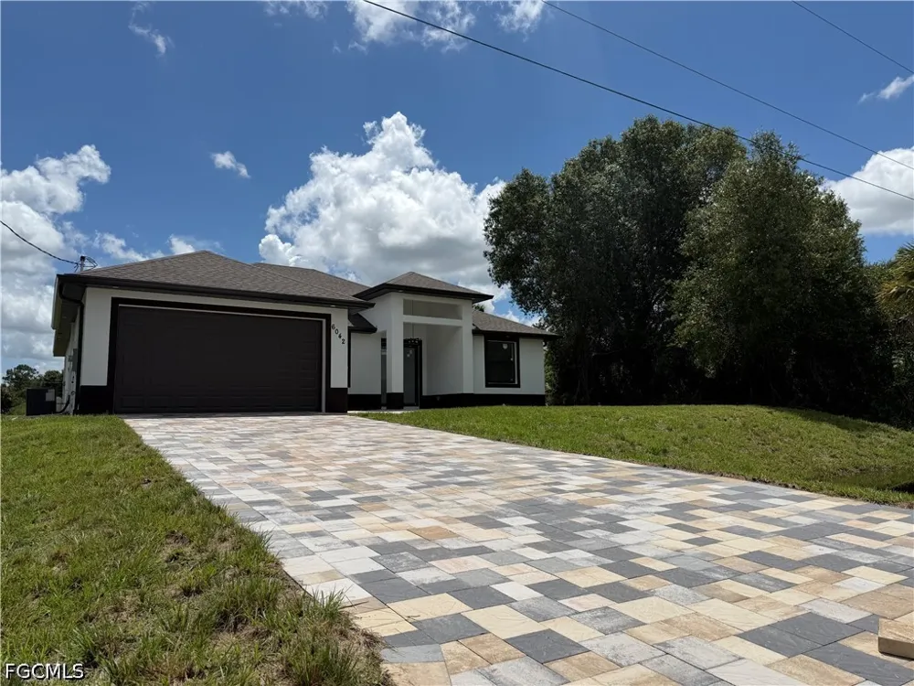 Langdon Avenue Fort Myers, FL 33905