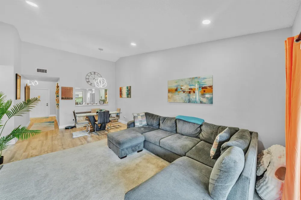 7854 Willow Spring Drive #1626 Lake Worth, FL 33467