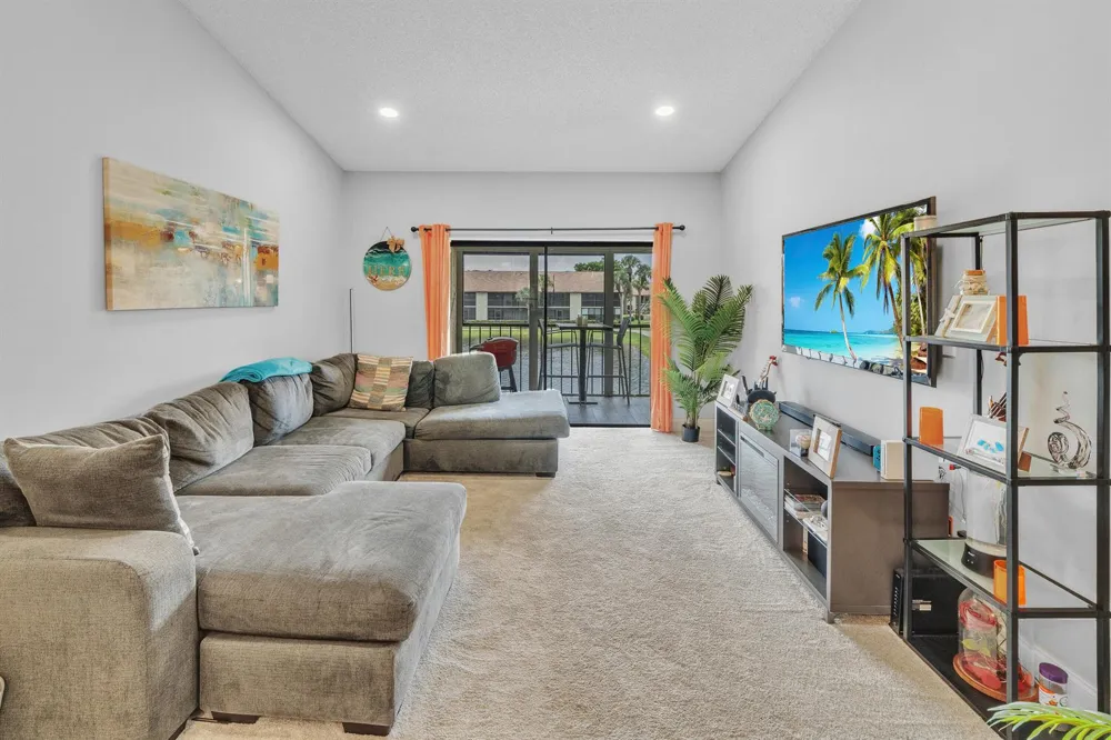 7854 Willow Spring Drive #1626 Lake Worth, FL 33467