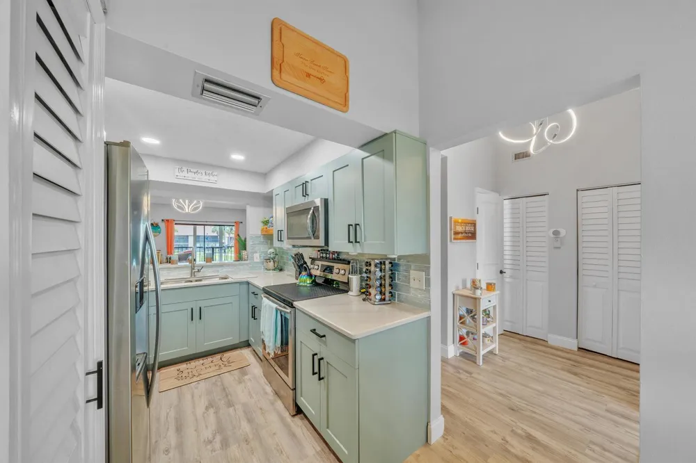 7854 Willow Spring Drive #1626 Lake Worth, FL 33467