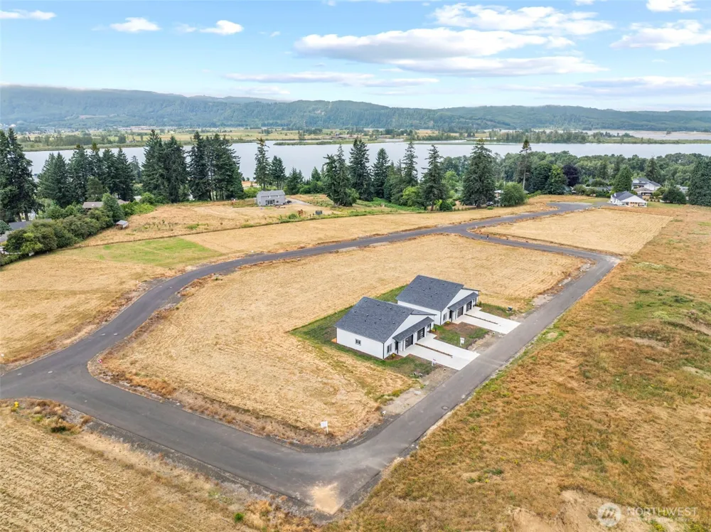 18 Sunnyfield Drive #LOT 14 Cathlamet, WA 98612
