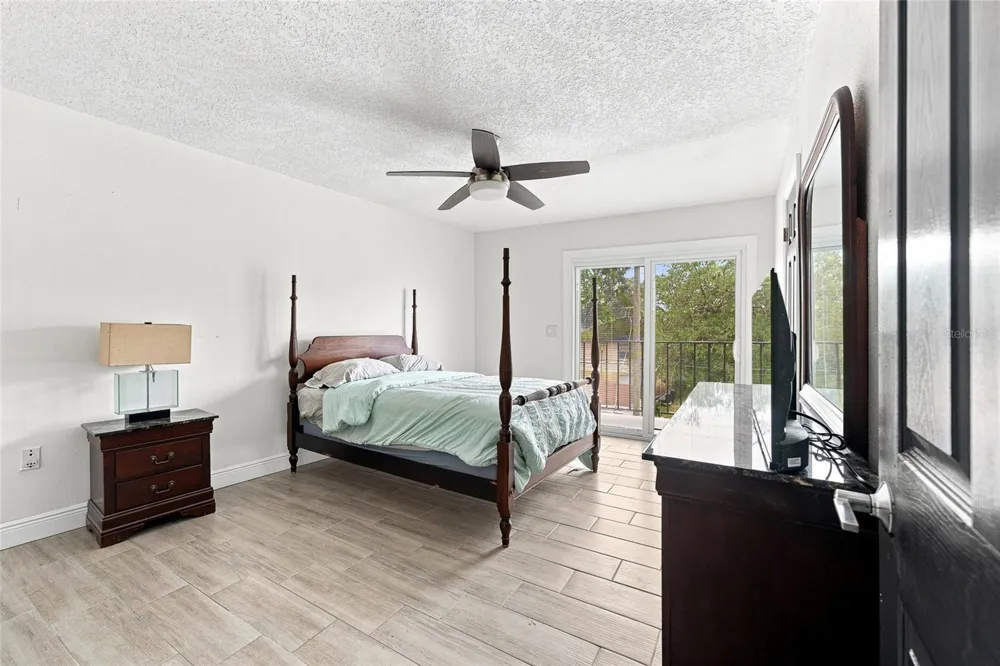 170 E DAVIS BOULEVARD Tampa, FL 33606