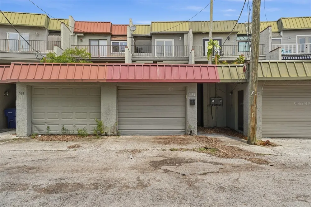 170 E DAVIS BOULEVARD Tampa, FL 33606