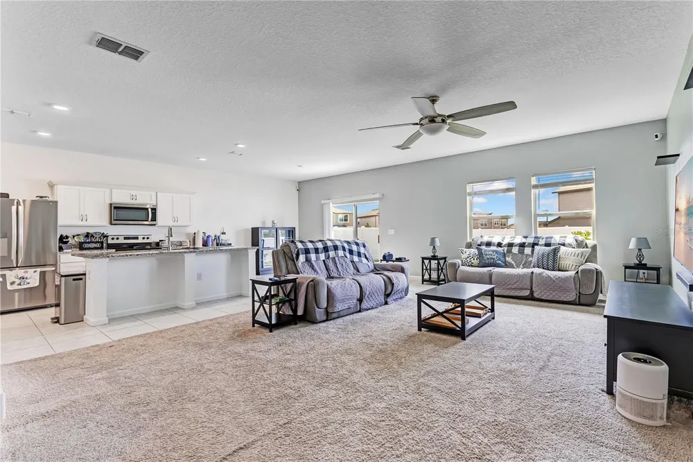 1687 BEAR MOUNTAIN LANE Minneola, FL 34715