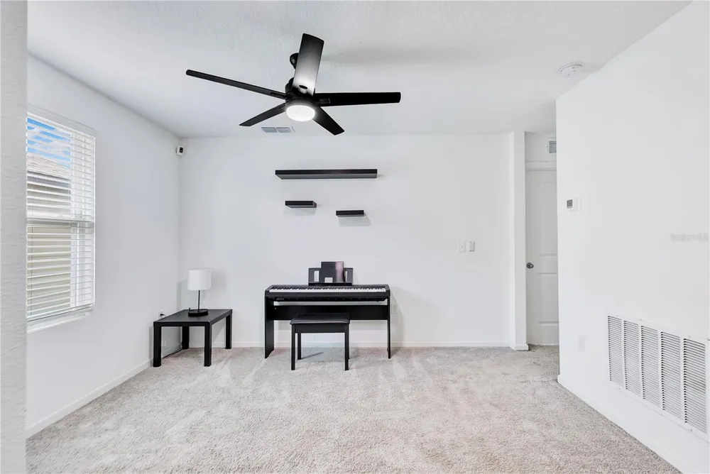 1687 BEAR MOUNTAIN LANE Minneola, FL 34715