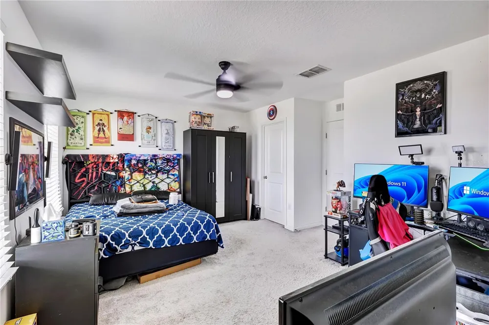 1687 BEAR MOUNTAIN LANE Minneola, FL 34715