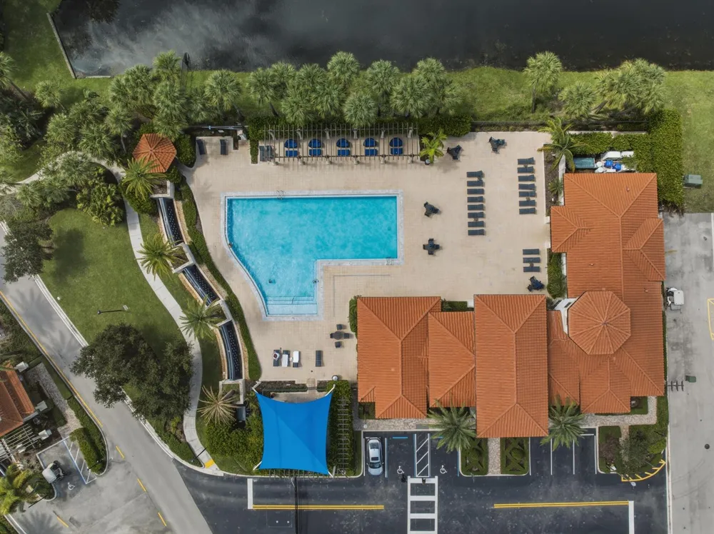 11562 SW 13th Lane Pembroke Pines, FL 33025
