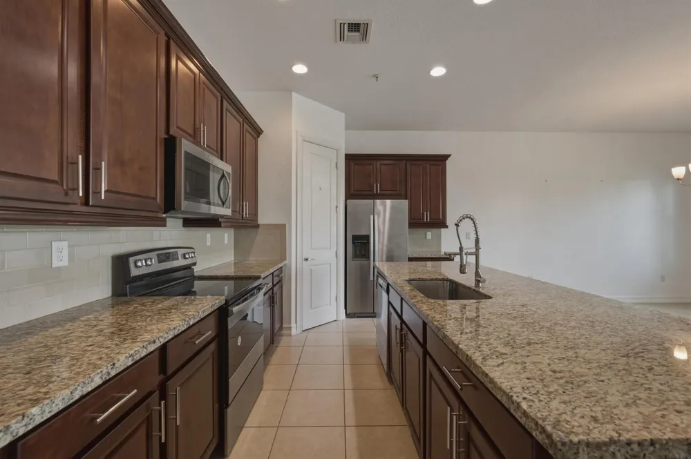 11562 SW 13th Lane Pembroke Pines, FL 33025