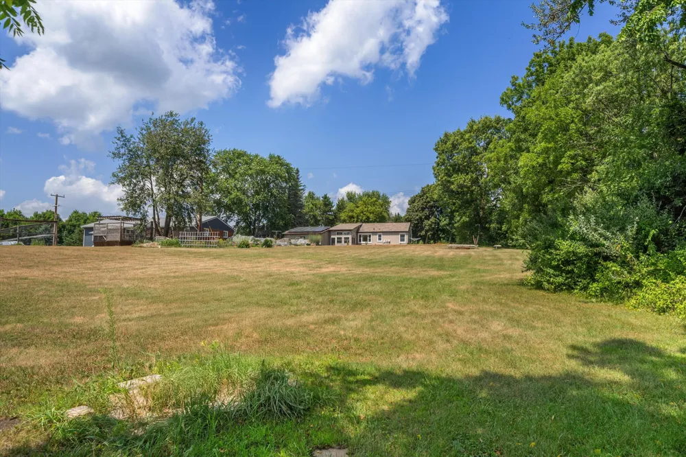 5226 Pontiac Trail Northfield Township, MI 48105