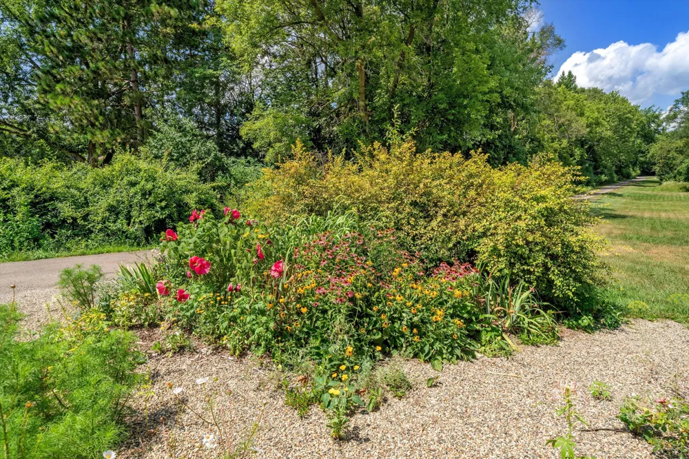 5226 Pontiac Trail Northfield Township, MI 48105