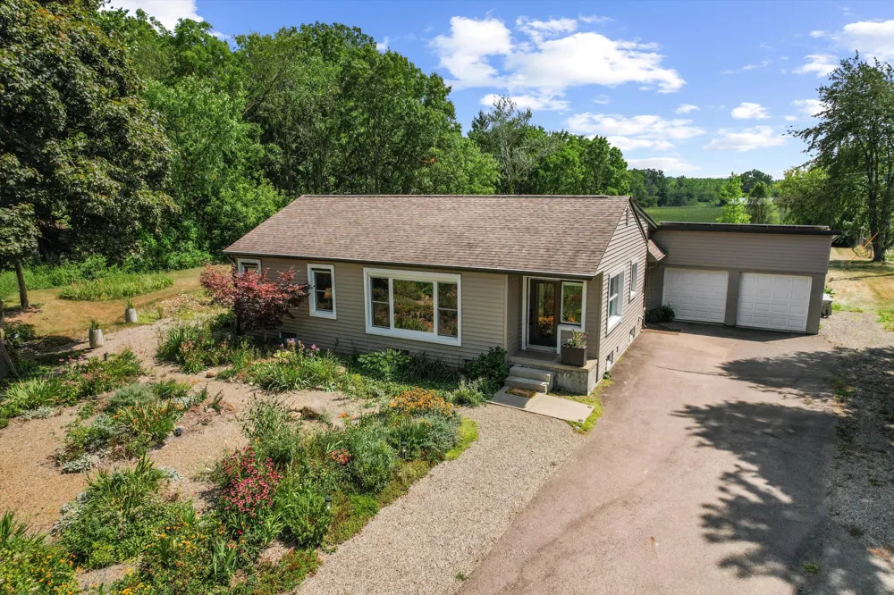 5226 Pontiac Trail Northfield Township, MI 48105
