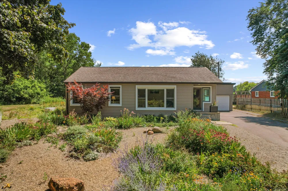 5226 Pontiac Trail Northfield Township, MI 48105