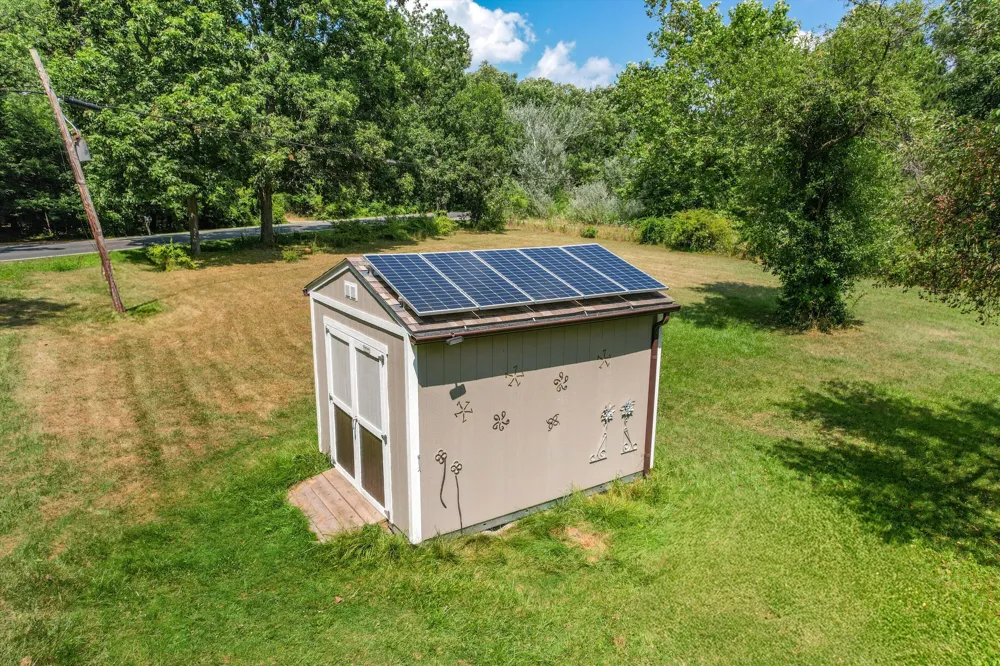 5226 Pontiac Trail Northfield Township, MI 48105