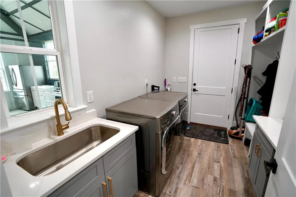 543 Duck Road Braselton, GA 30517