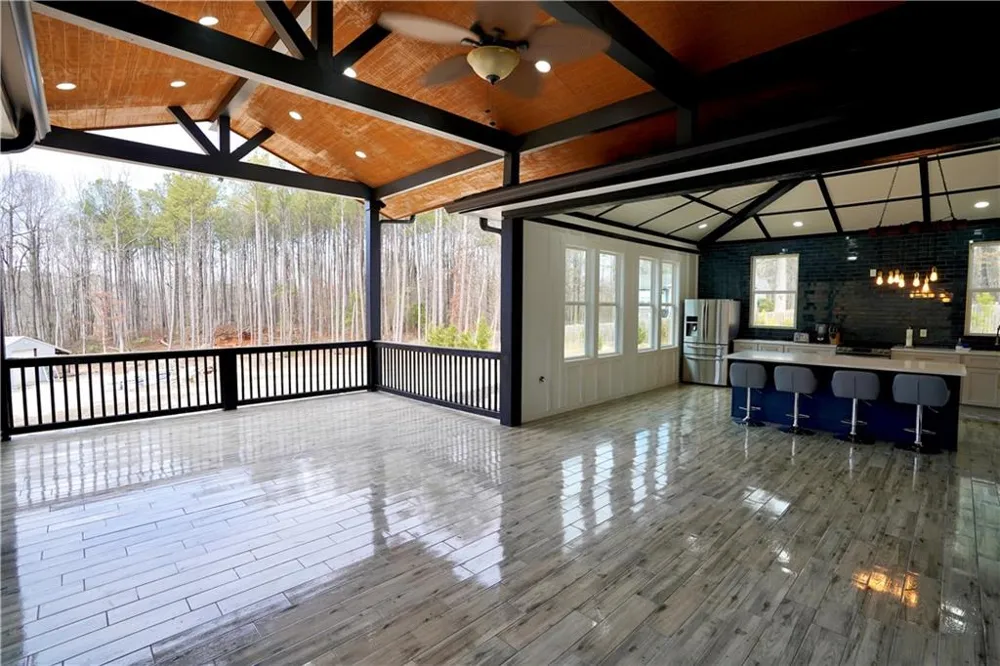 543 Duck Road Braselton, GA 30517