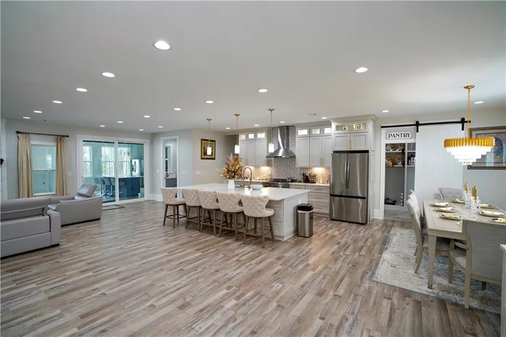 543 Duck Road Braselton, GA 30517