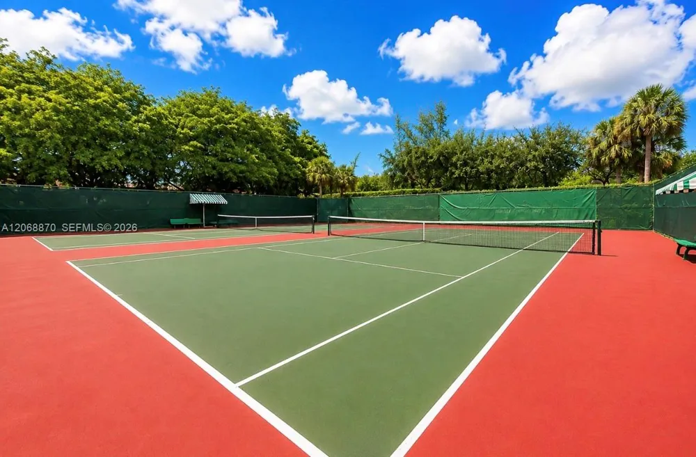 1135 Cherrypalm Ln Hollywood, FL 33019